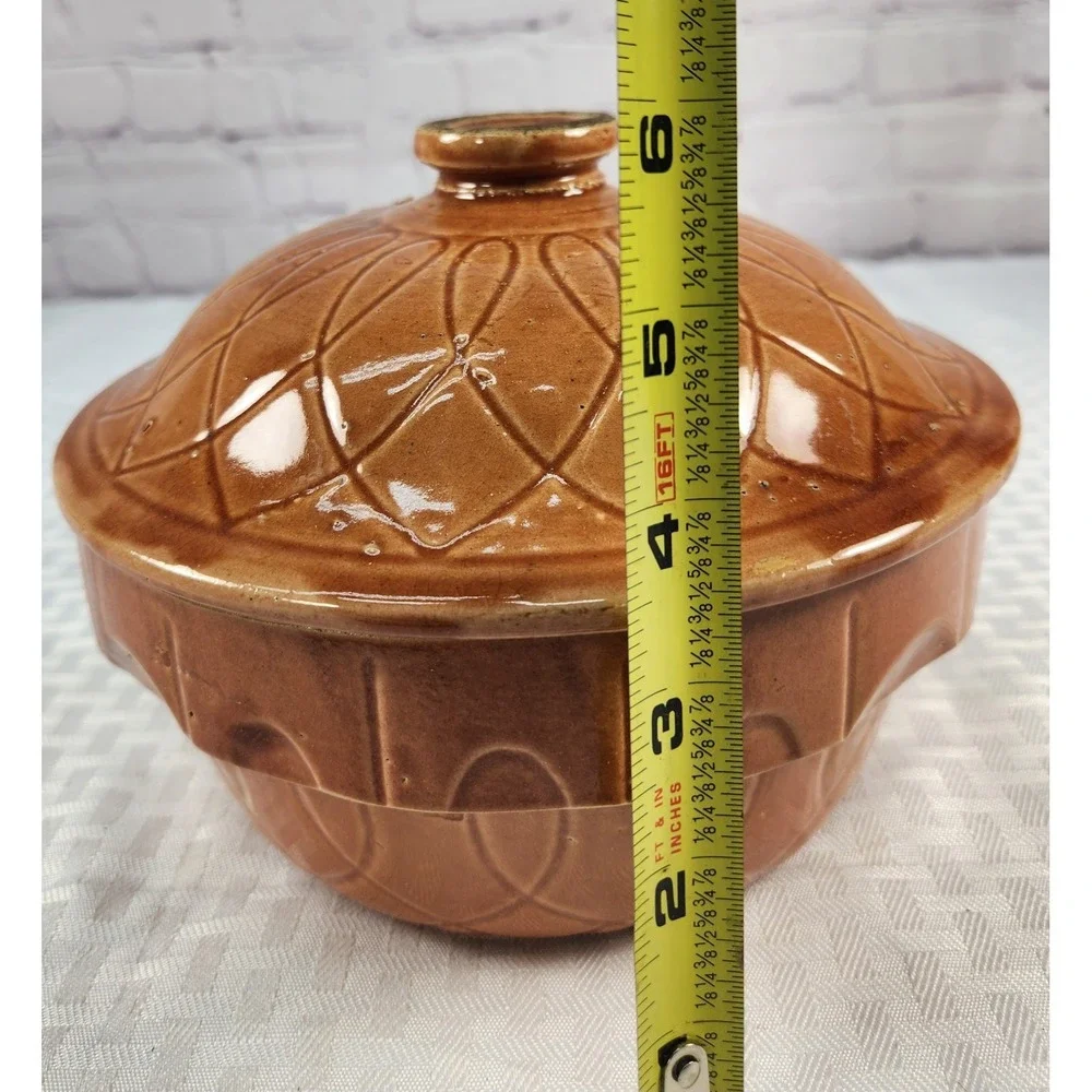 Vintage Watt Pottery Stoneware Lidded Casserole Bowl Brown